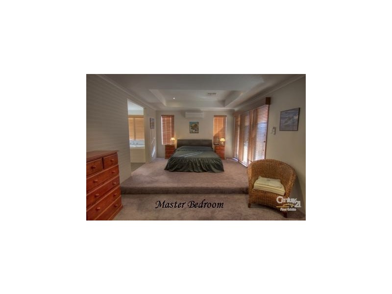 21 Nottingham Green, High Wycombe WA 6057