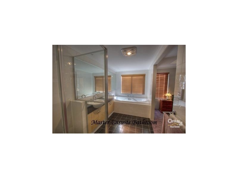 21 Nottingham Green, High Wycombe WA 6057