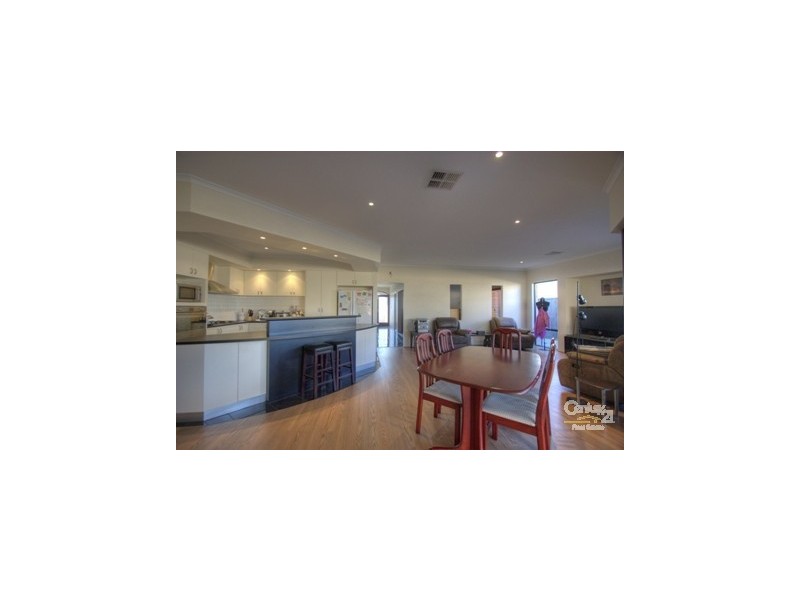 21 Nottingham Green, High Wycombe WA 6057