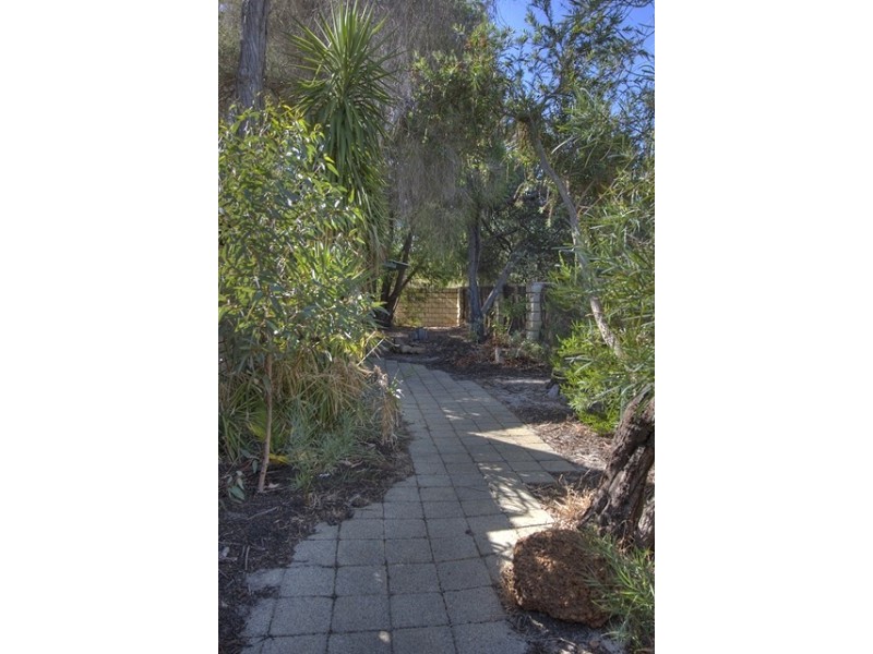 22 Solandra Way, Forrestfield WA 6058