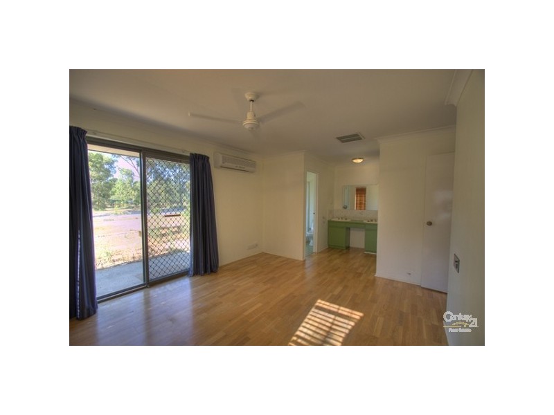 30 Ravenswood Road, Maida Vale WA 6057