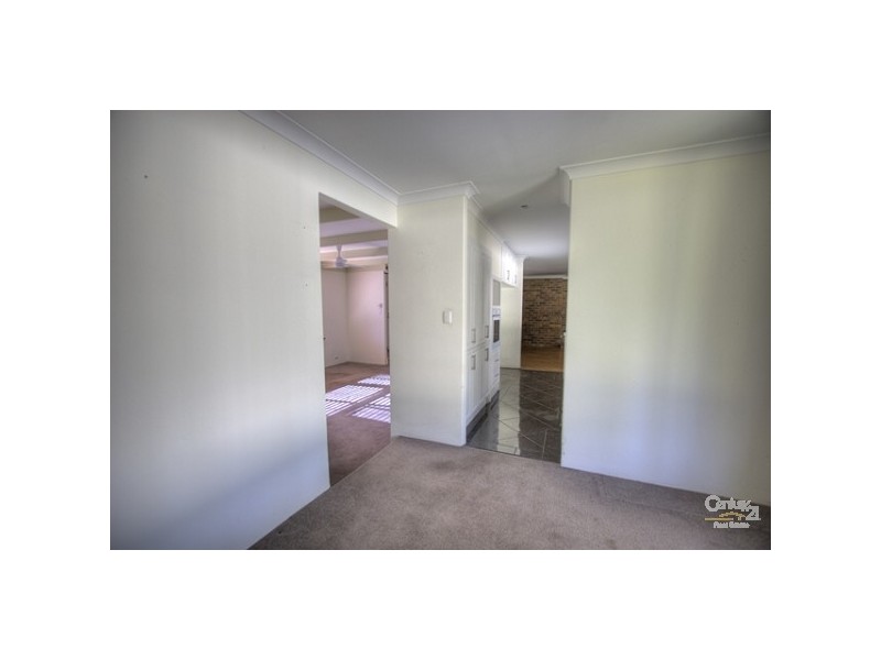 30 Ravenswood Road, Maida Vale WA 6057