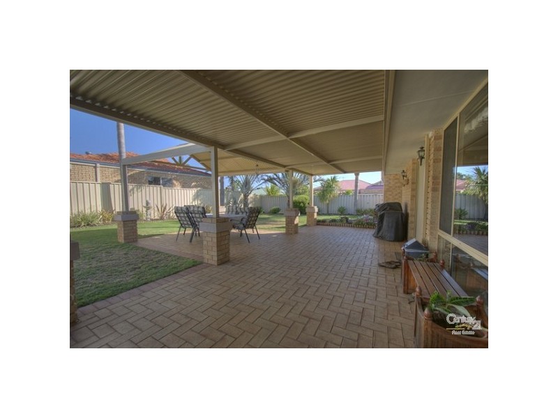 14 Pyrite Court, Forrestfield WA 6058