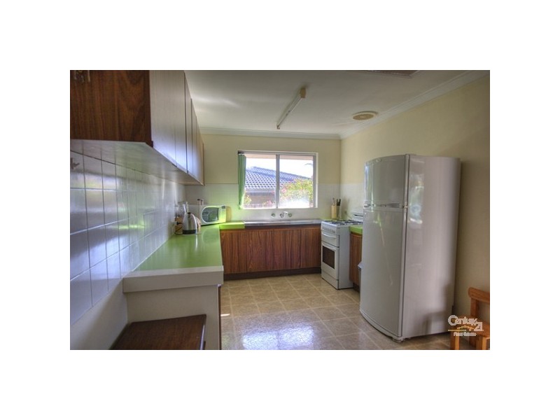 51 Mahonia Way, Forrestfield WA 6058