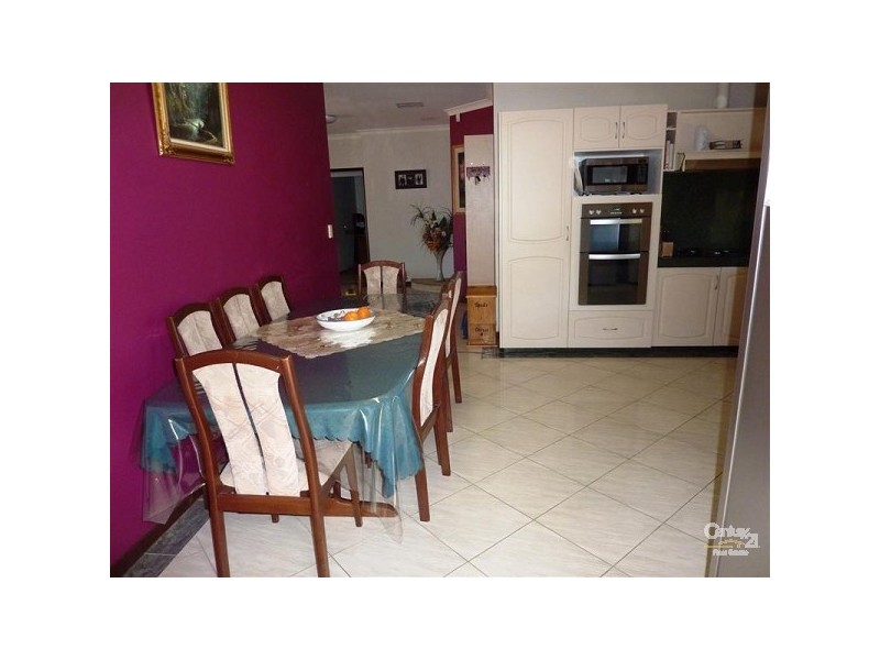 Forrestfield WA 6058
