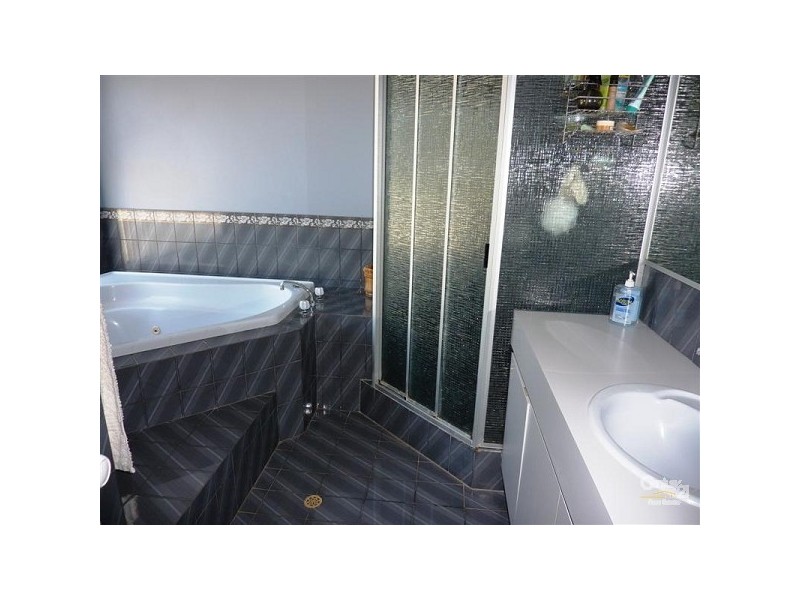 Forrestfield WA 6058