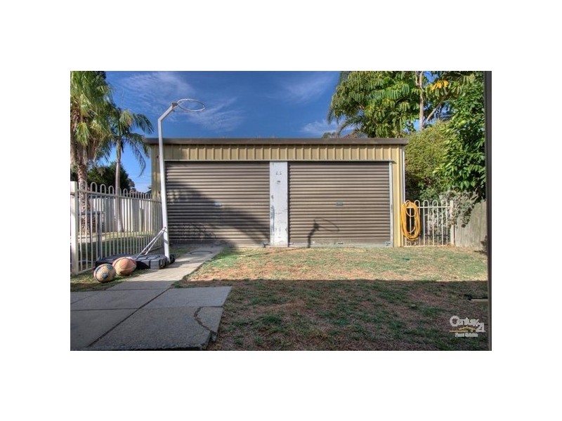 15 Akebia Way, Forrestfield WA 6058