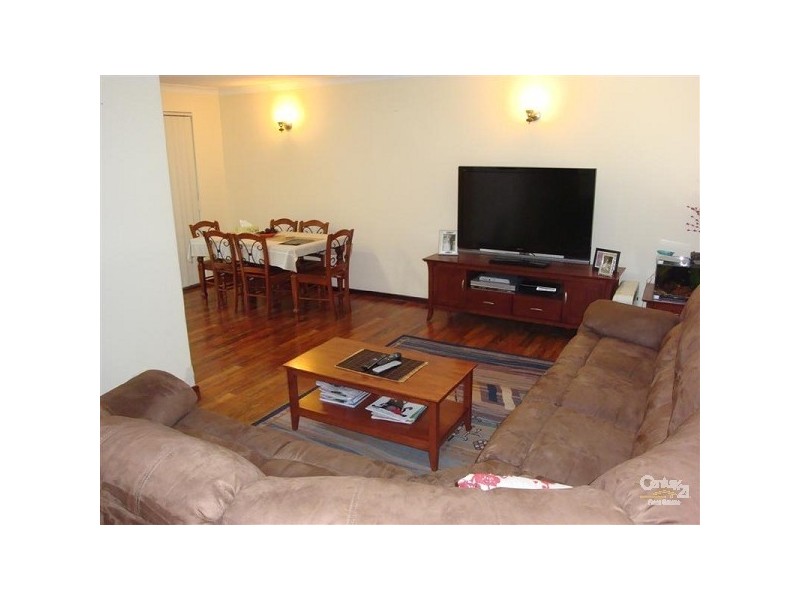 66 Dawson Ave, Forrestfield WA 6058