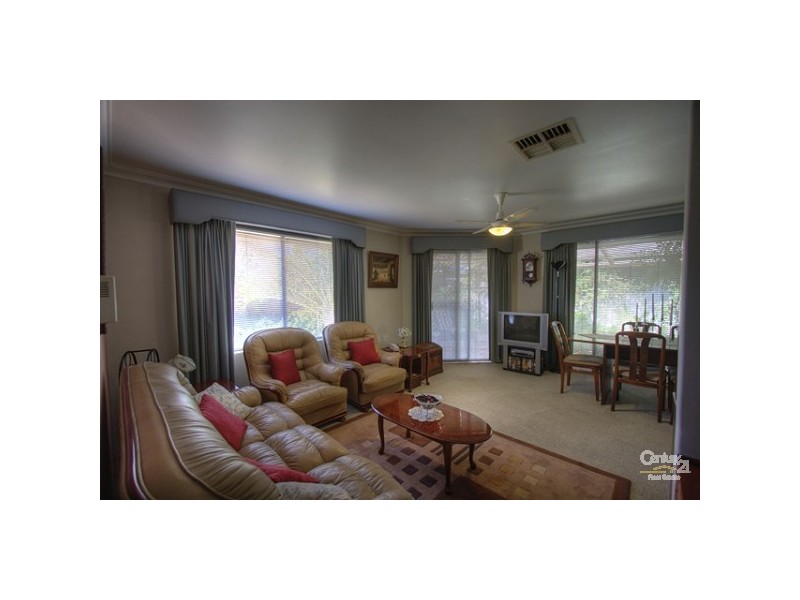 31 Kingfisher Loop, High Wycombe WA 6057