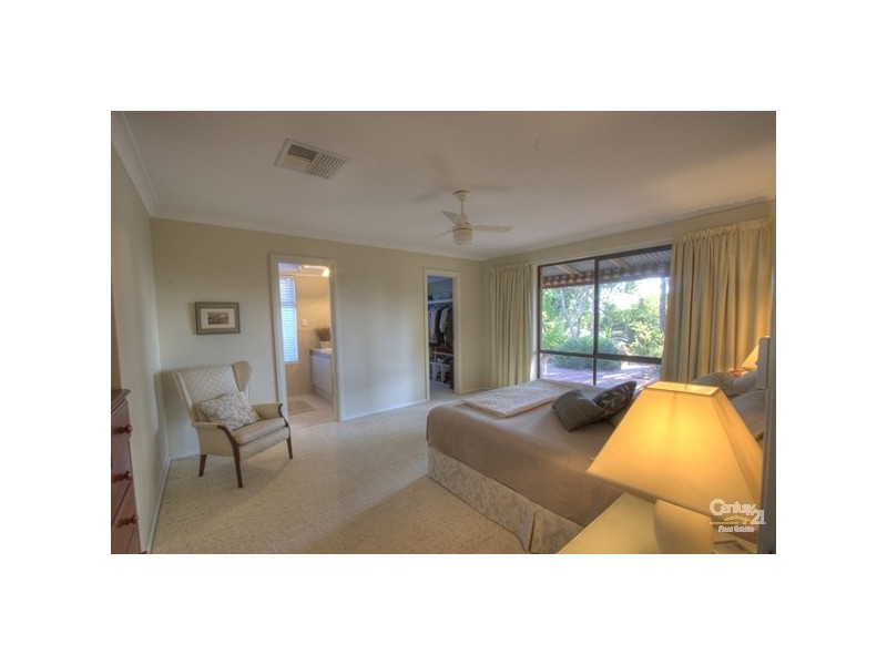 17 Peoples Avenue, Gooseberry Hill WA 6076