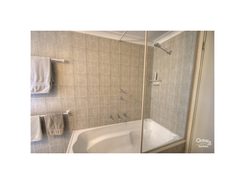 17 Peoples Avenue, Gooseberry Hill WA 6076