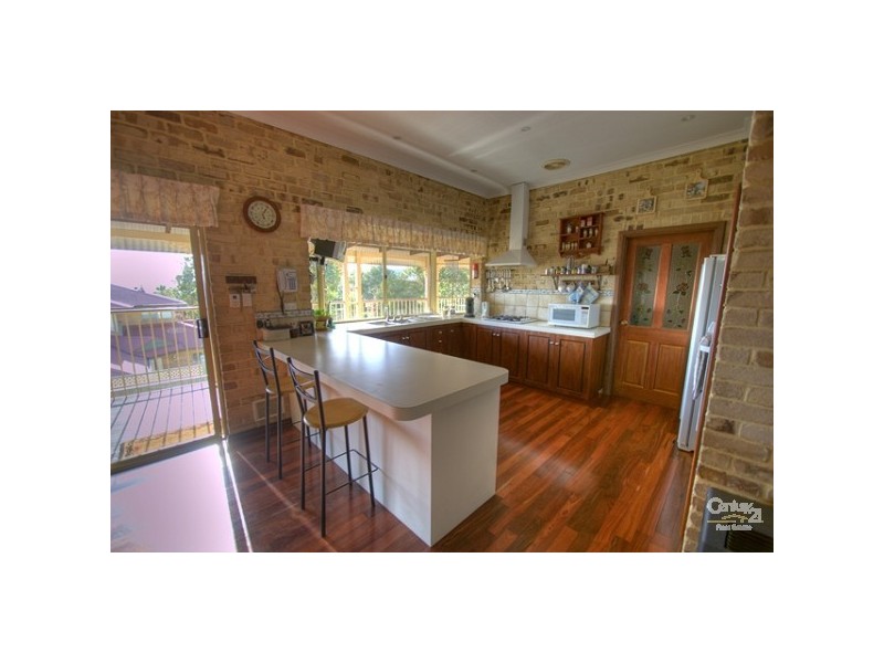 23 Grenville Road, Gooseberry Hill WA 6076