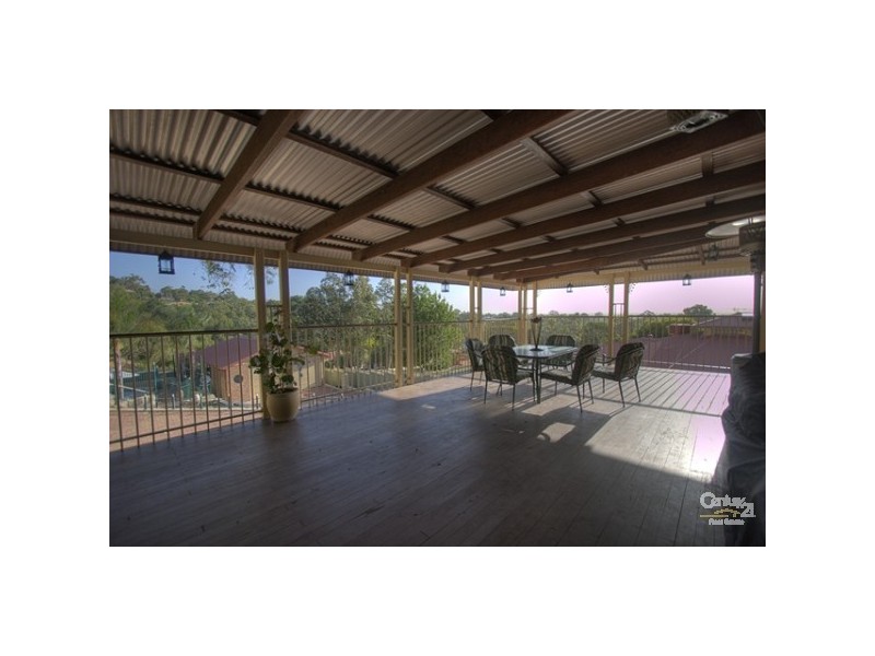 23 Grenville Road, Gooseberry Hill WA 6076