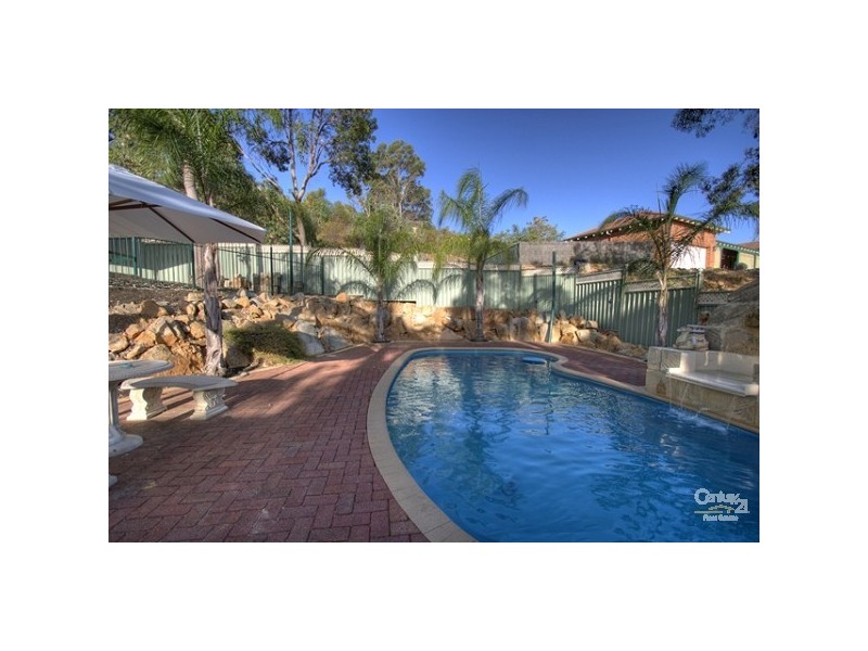 23 Grenville Road, Gooseberry Hill WA 6076