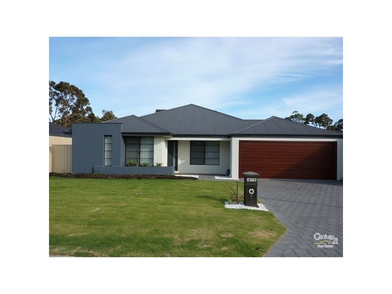 7 Mooreana Enterprise, Wattle Grove WA 6107