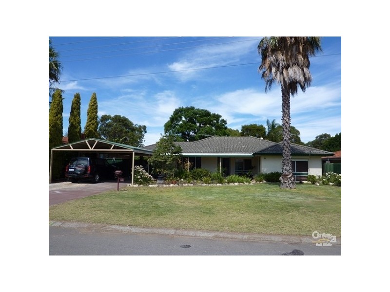 13 Lomatia Way, Forrestfield WA 6058