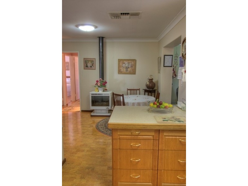 37 Coolabah Way, Forrestfield WA 6058