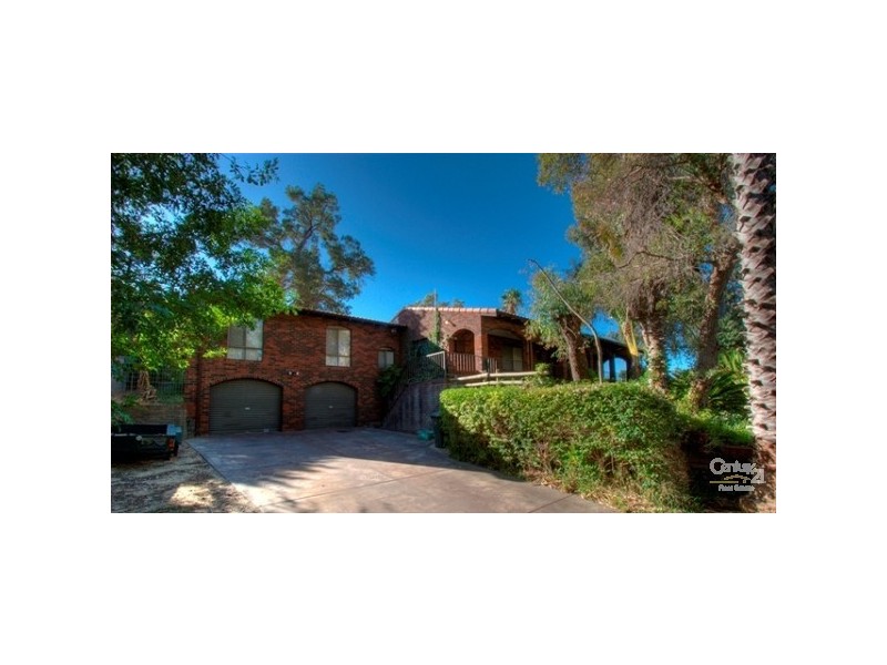 1 Ardisia Court, Forrestfield WA 6058