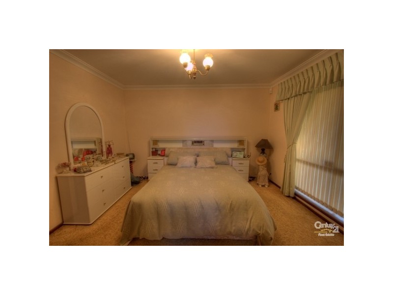 1 Ardisia Court, Forrestfield WA 6058
