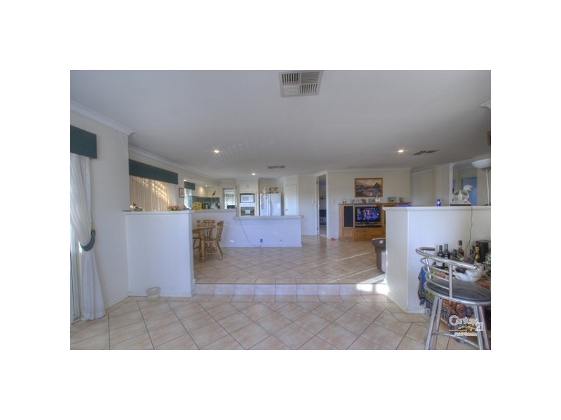 88 Reynolds Road, Forrestfield WA 6058