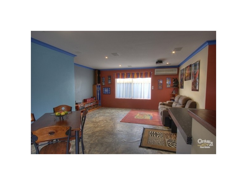 87 Reynolds Road, Forrestfield WA 6058