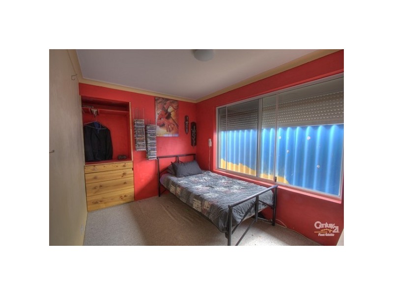 87 Reynolds Road, Forrestfield WA 6058