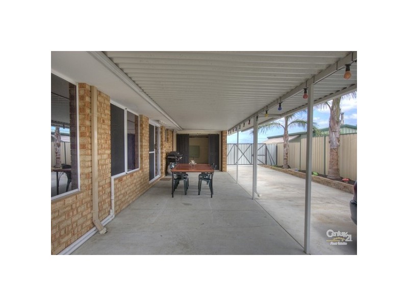 87 Reynolds Road, Forrestfield WA 6058