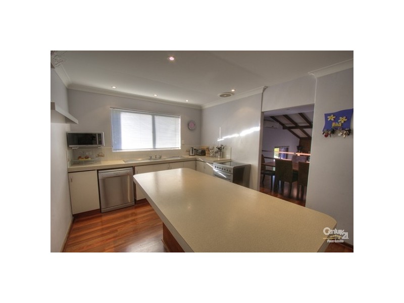 1 Willow Way, Gooseberry Hill WA 6076