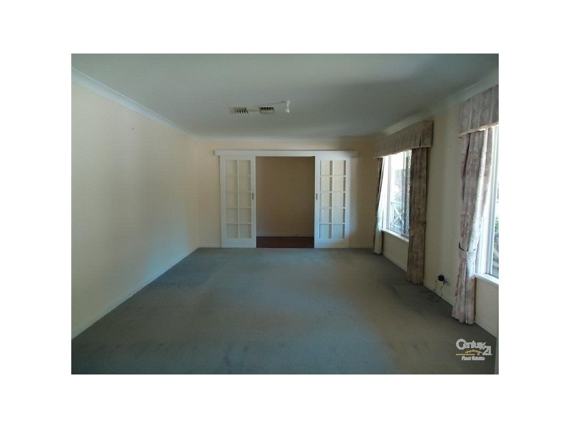 89 Grove Road, Orange Grove WA 6109