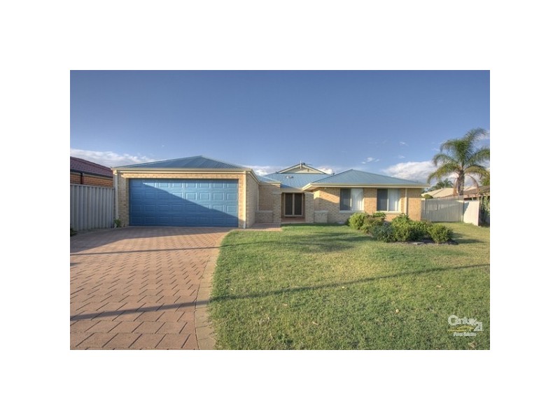 18 Silvereye Close, East Cannington WA 6107