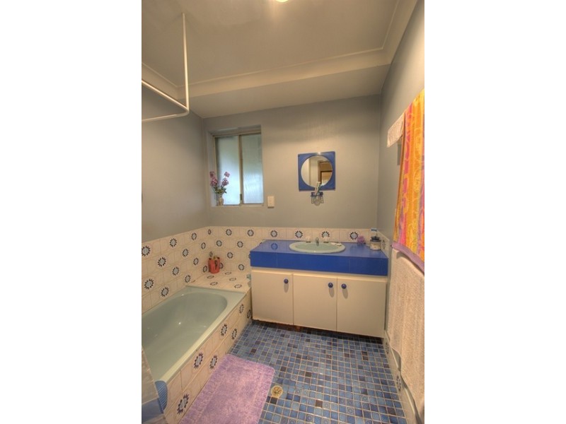 1 Begonia Way, Forrestfield WA 6058