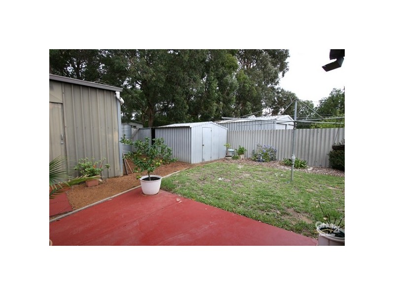 1 Begonia Way, Forrestfield WA 6058
