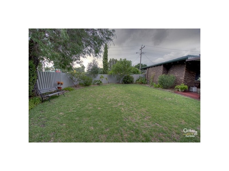 1 Begonia Way, Forrestfield WA 6058