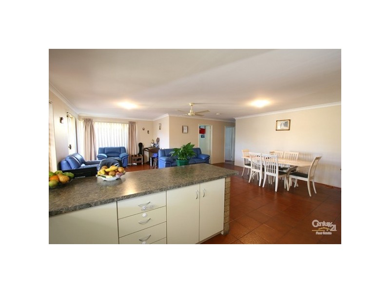 1 Gordon Place, Huntingdale WA 6110