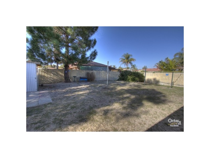 1 Gordon Place, Huntingdale WA 6110