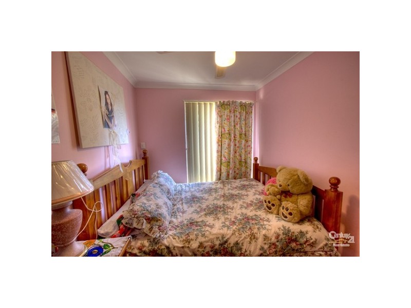 1 Gordon Place, Huntingdale WA 6110