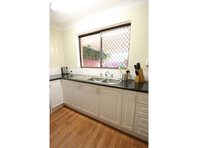 3 / 1B Agonis Place, Forrestfield WA 6058