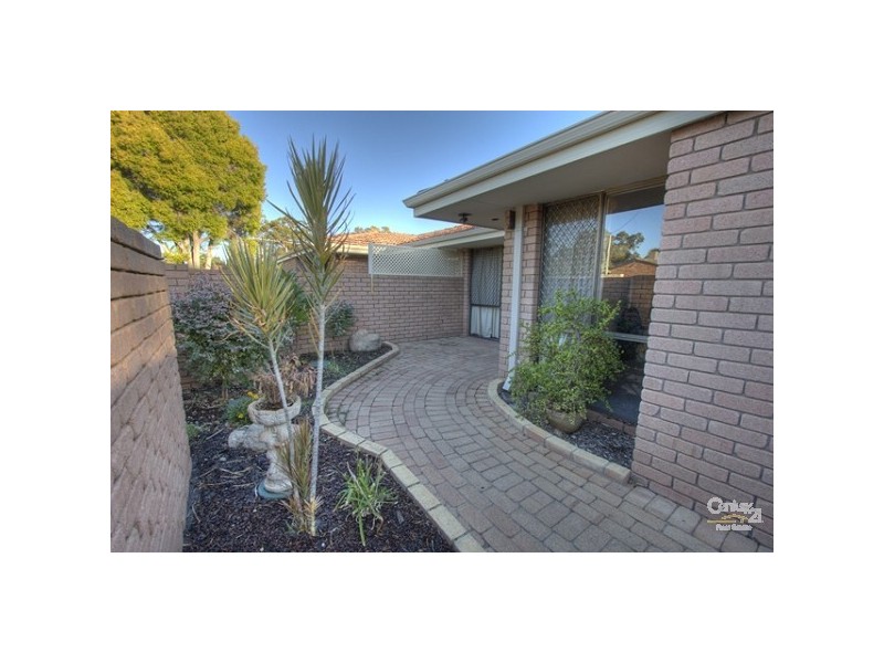 3 / 1B Agonis Place, Forrestfield WA 6058