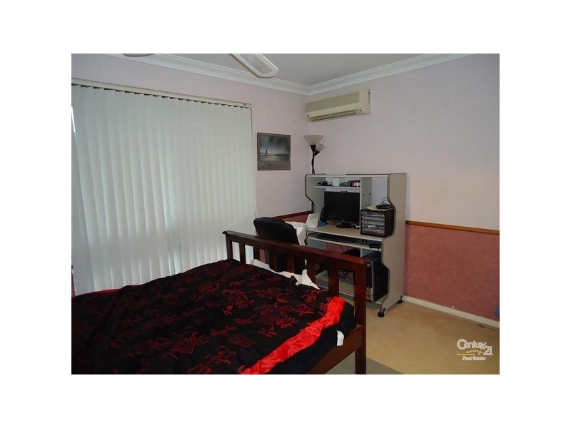 3 Cedar Way, Forrestfield WA 6058