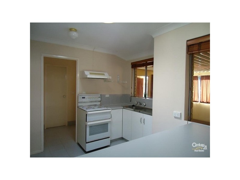 4 Agincourt Drive, Forrestfield WA 6058