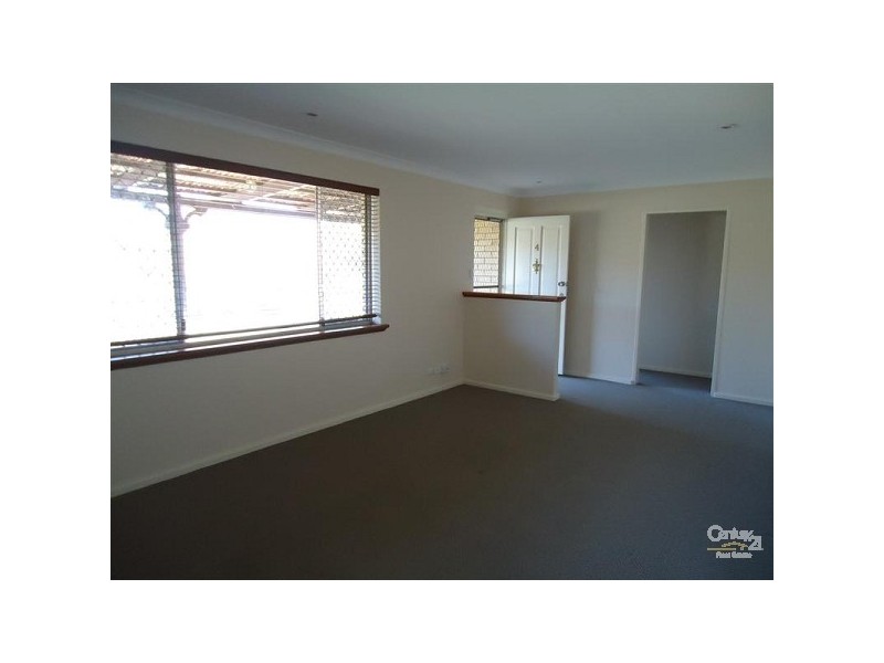 4 Agincourt Drive, Forrestfield WA 6058