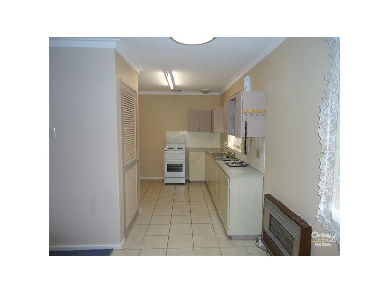 28 Dorchester Road, Forrestfield WA 6058