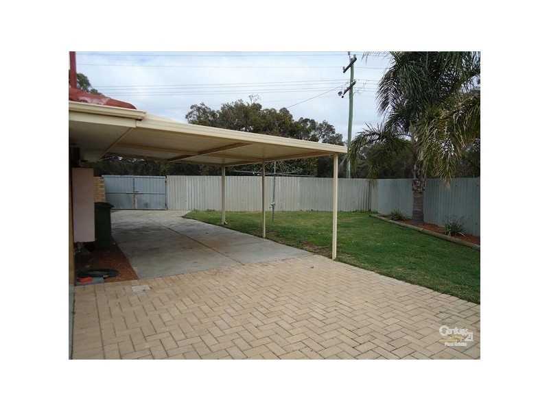 28 Dorchester Road, Forrestfield WA 6058