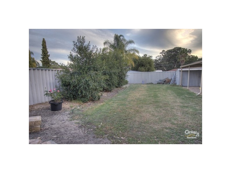 44 Palmer Crescent, High Wycombe WA 6057