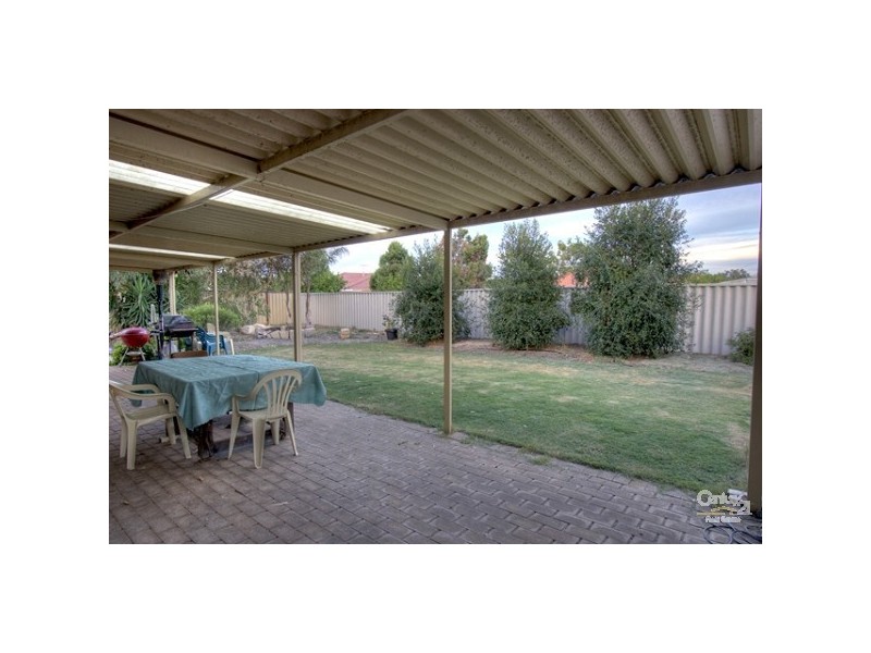 44 Palmer Crescent, High Wycombe WA 6057