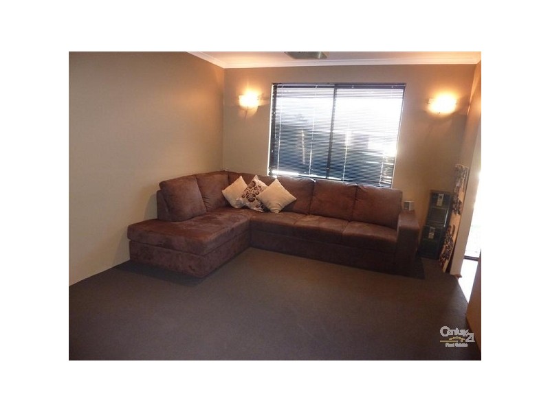 1 Drosera Approach, Wattle Grove WA 6107