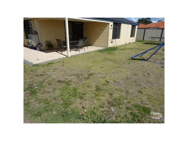 1 Drosera Approach, Wattle Grove WA 6107