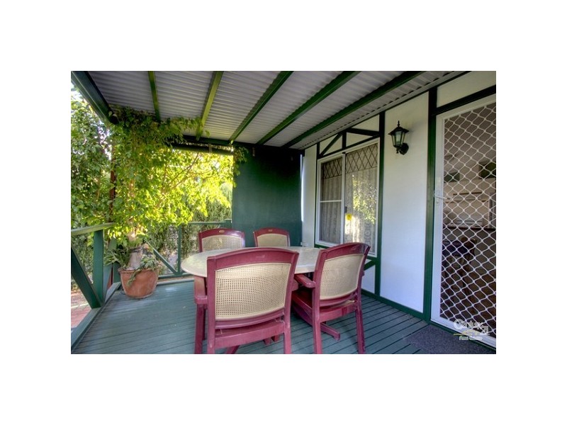 17/186 Hale Road, Forrestfield WA 6058