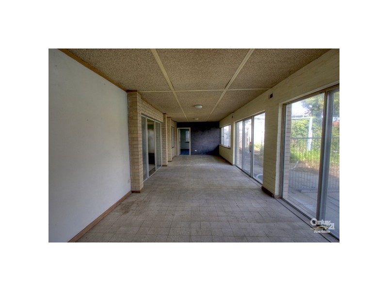 233 Kalamunda Road, Maida Vale WA 6057