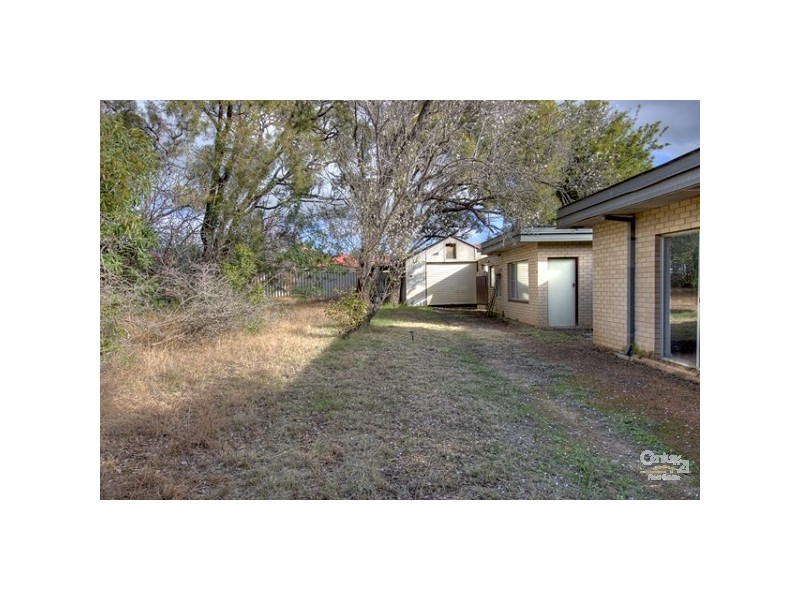 233 Kalamunda Road, Maida Vale WA 6057